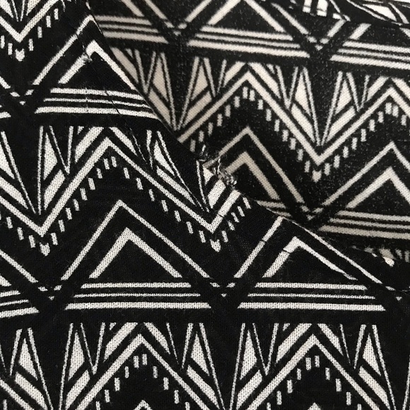 Divided 3/4 Sleeve Dress with Pockets - Picture 2 of 2